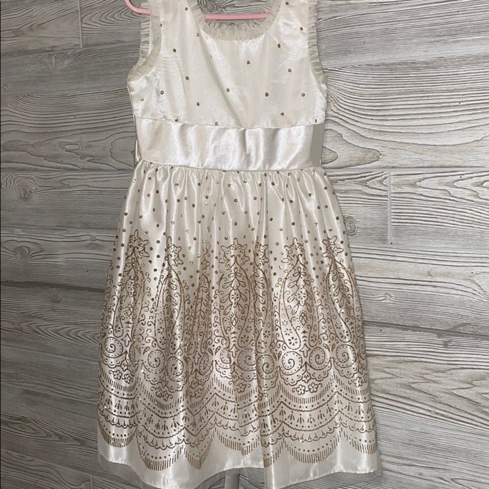 Stunning party dress